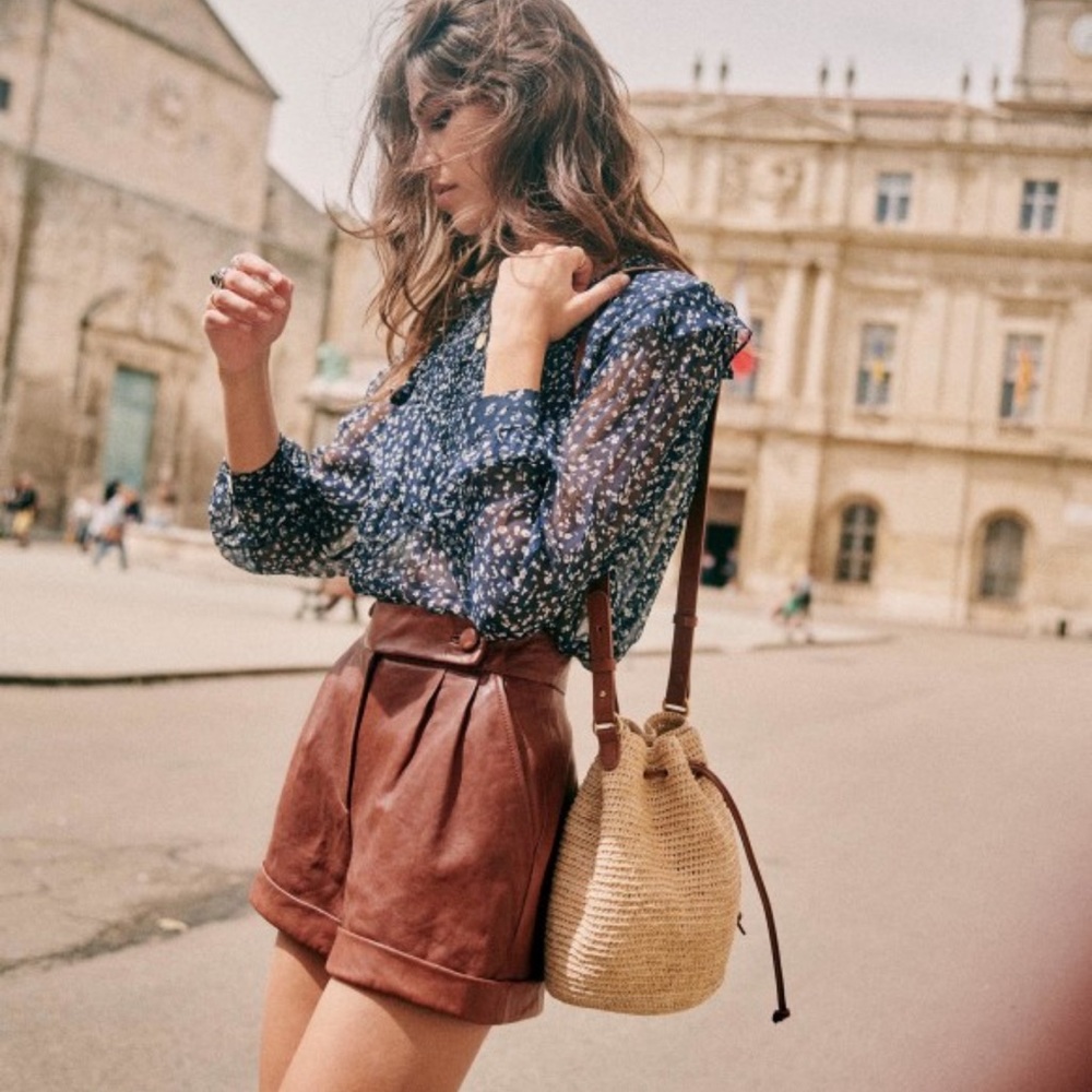 Sézane Miro Blouse navy flowers size 40/US 8